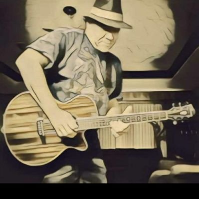 Profile Picture of Dennis James (@DennisFolse1) on Twitter