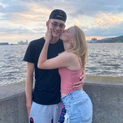 Clair King - Twitter Profile Picture of Clair King (@cking152) on Twitter