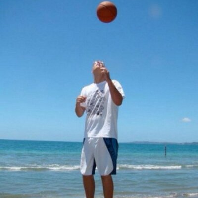 Profile Picture of Bradley Beal (@brad71090) on Twitter