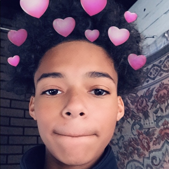 Profile Picture of Douglas Freeman (@douglasfreemsm) on Poshmark