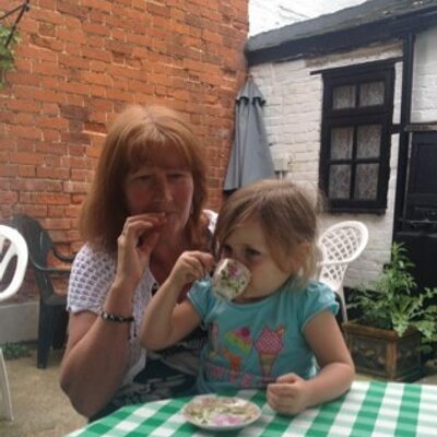 Profile Picture of Lynda Edmunds (@LyndaEdmunds) on Twitter