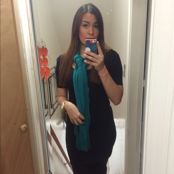 Profile Picture of Paula Del valle (@paula_emi) on Poshmark