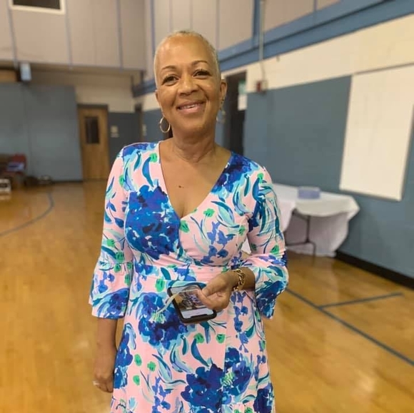 Profile Picture of Larita Smith (@laritashoes) on Poshmark