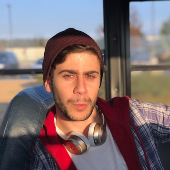 Profile Picture of Evan Alsaadi (@evanalsaadi) on Poshmark