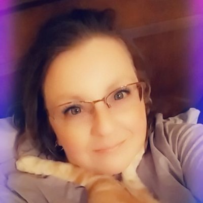 Profile Picture of Jennifer Szymanski (@Jennife71420198) on Twitter