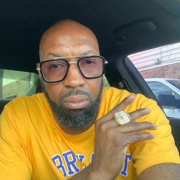 Profile Picture of Christopher Starks (@slymjenkins0831) on Poshmark