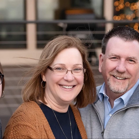 Profile Picture of Michelle Devries (@michelledevr487) on Poshmark