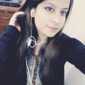 Profile Picture of Maryam Riaz (@maryamriaz18) on Twitter