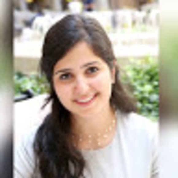 Profile Picture of Sarah Shamalov (@sarahshamalov) on Poshmark