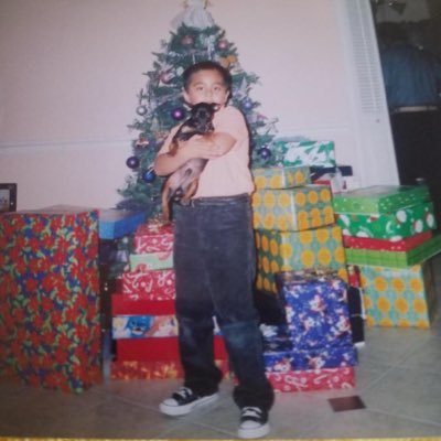 Profile Picture of 𝗔𝗹𝘃𝗮𝗿𝗮𝗱𝗼 🎄 (@YoungTheDan_) on Twitter