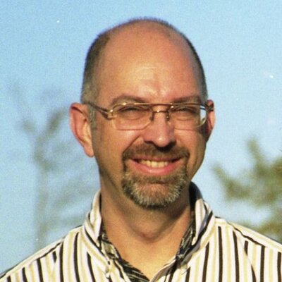 Profile Picture of Tom Renaud (@trenaud68) on Twitter