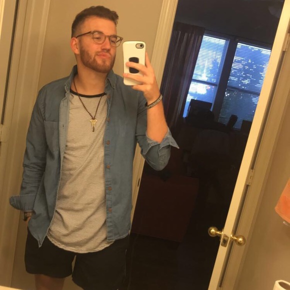 Profile Picture of Joel Shepard (@jtshepard) on Poshmark
