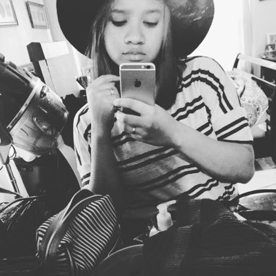 Profile Picture of Janna Alvarez (@alvarez_janna) on Twitter