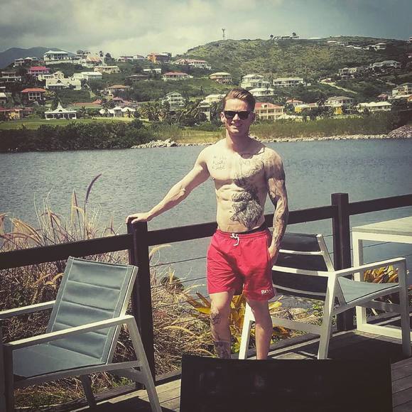 Profile Picture of Chris Ogden (@chrisogden) on Poshmark