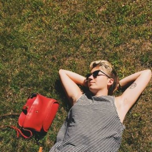 Profile Picture of Julia Macdonald (@merrymac245) on Poshmark