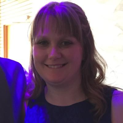 Profile Picture of Lynne Nicholson (@mrslnicholson) on Twitter