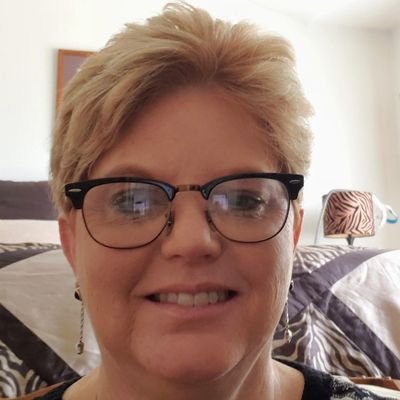 Profile Picture of Kelli Samuelson (@SamuelsonKelli) on Twitter