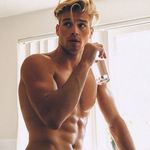 Profile Picture of Matthew Noszka Spain (@matthewnoszkaarmy) on Instagram