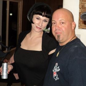 Profile Picture of john & Mel Keffer (@keffstini) on Pinterest