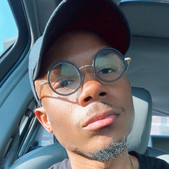 Profile Picture of Sean Boyd (@solecalibur) on Poshmark