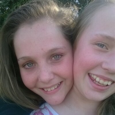Profile Picture of Lea Hebert (@leahebert17) on Twitter