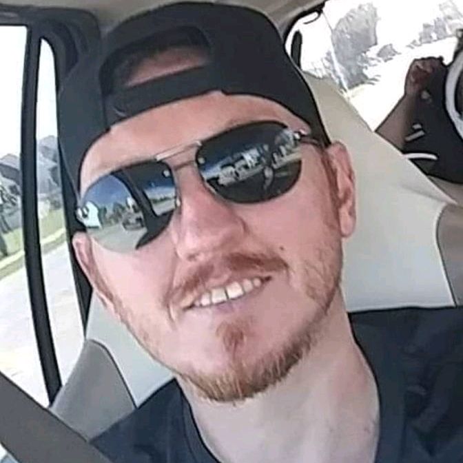 Profile Picture of bo (@robertmaier614) on Tiktok