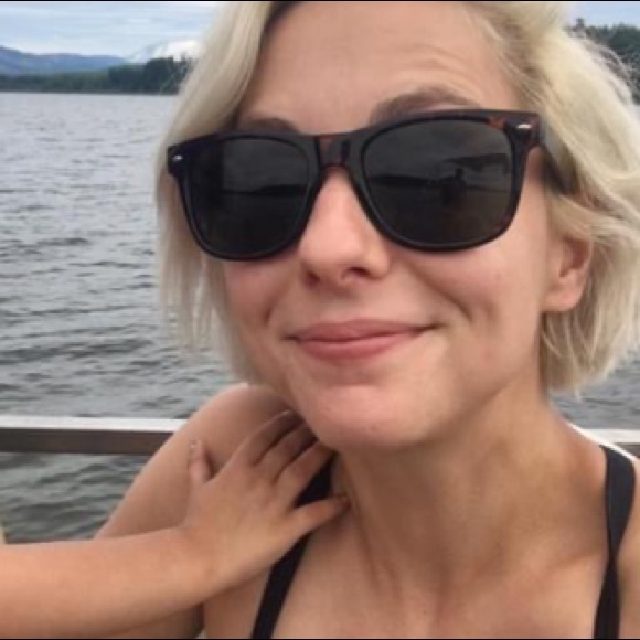 Profile Picture of Melody Balderree (@soup_nazi) on Poshmark