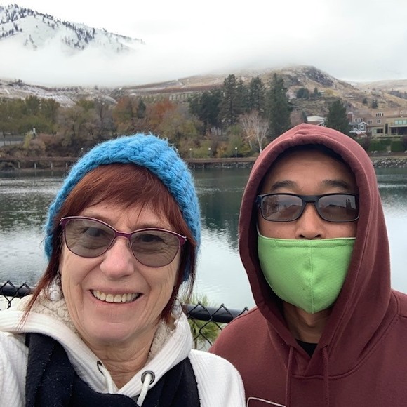 Profile Picture of Stacey Bacon (@stacekase) on Poshmark