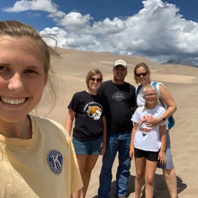 Profile Picture of John I (@JIcow_farmer) on Twitter