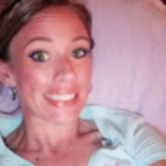 Profile Picture of Sam Brock (@kaydenzmom4313) on Poshmark