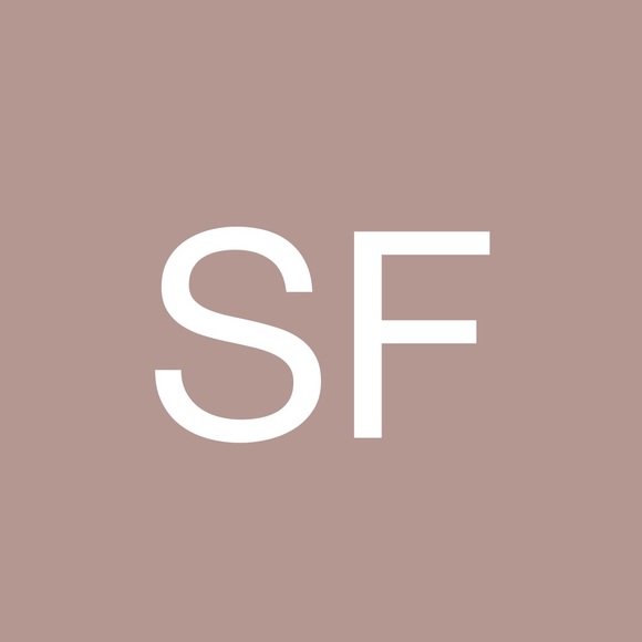 Profile Picture of Stefanie Faulls (@mamabearsf) on Poshmark