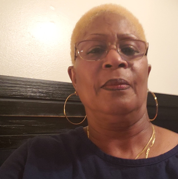 Profile Picture of Shirley Branch (@sheena1218) on Poshmark