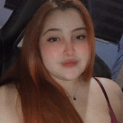 Profile Picture of Luiza Rossi (@luross1) on Twitter