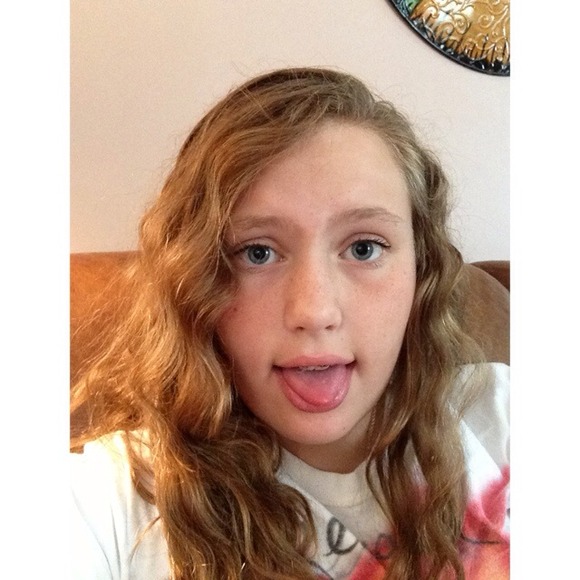 Profile Picture of Reagan Byrd (@reaganbyrd01) on Poshmark