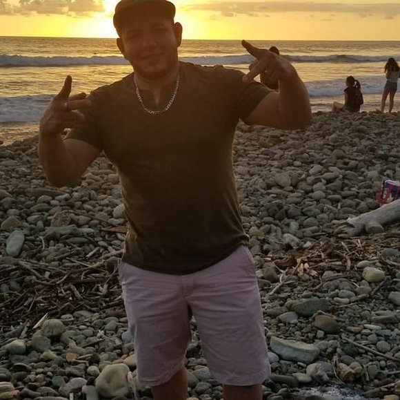 Profile Picture of Danny Cordero sanchez (@dannycordero346) on Poshmark