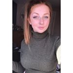 Profile Picture of Leah Bennett (@leahjbennett) on Instagram