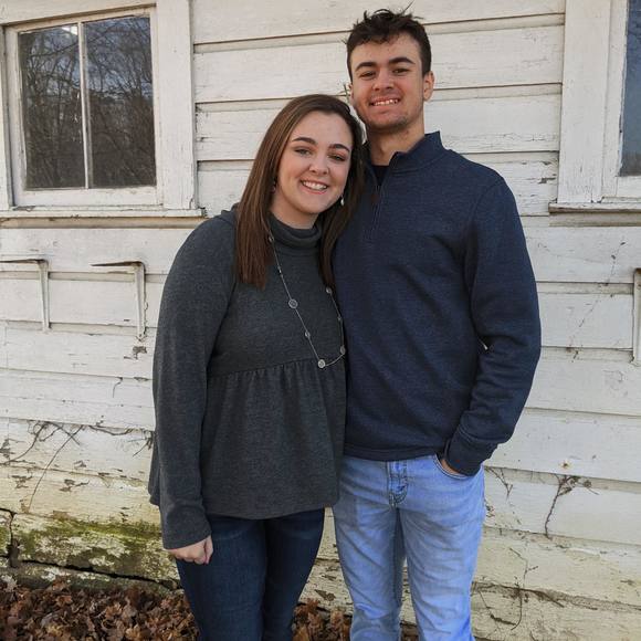 Profile Picture of Jami Keefauver (@screech0229) on Poshmark