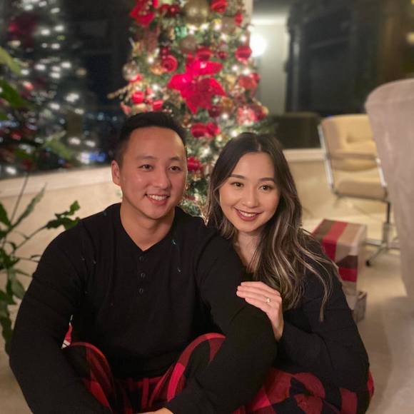 Profile Picture of Jer Vang (@jervang91) on Poshmark
