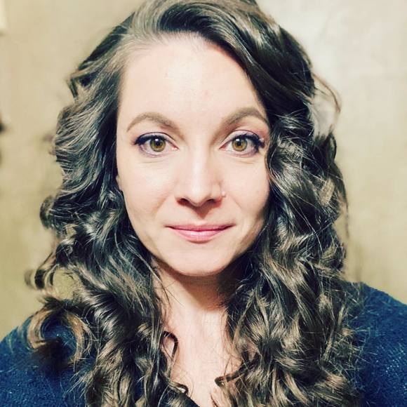 Profile Picture of Britni Uhrich (@uhrichbritni03) on Poshmark