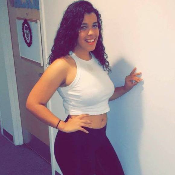 Profile Picture of Leah Wright (@wrightrox5) on Poshmark