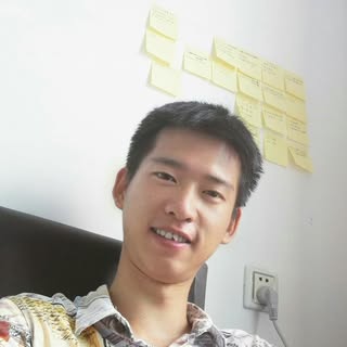 Profile Picture of Robin Zheng (@zheng.robin) on Instagram