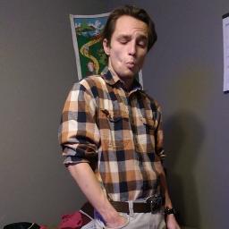 Profile Picture of Richard Pfeifer (@ANDROGYNOUSTOOL) on Twitter