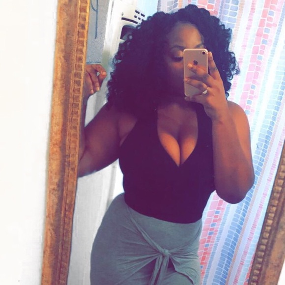 Profile Picture of ! raven Perry (@tysjai101) on Poshmark