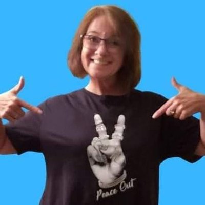 Profile Picture of Theresa Scott (@mybigfablife) on Twitter