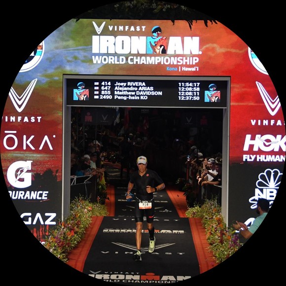 Profile Picture of Joey Rivera (@jrandcs) on Poshmark