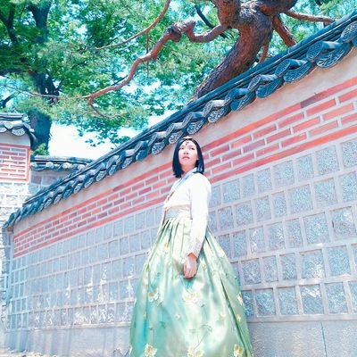 Profile Picture of Yin Rong Zeng (@YinRongZeng) on Twitter