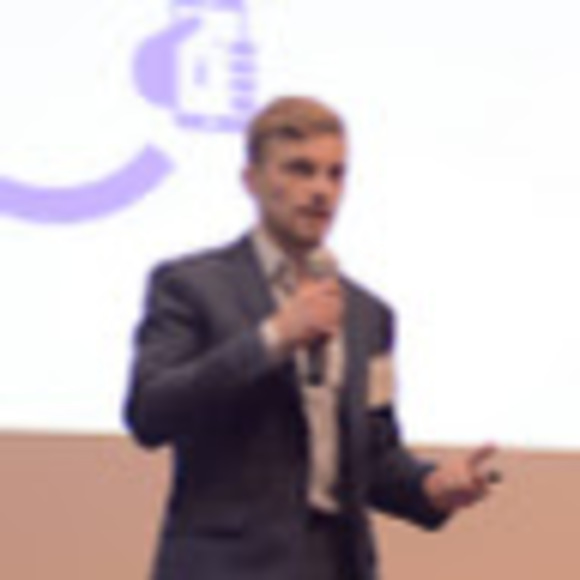 Profile Picture of Tyler Spagnolo (@tyler_spagnolo) on Poshmark