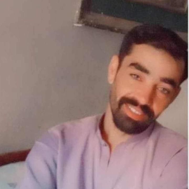 Profile Picture of AlbertCochran (@x5kj0300fdi) on Tiktok