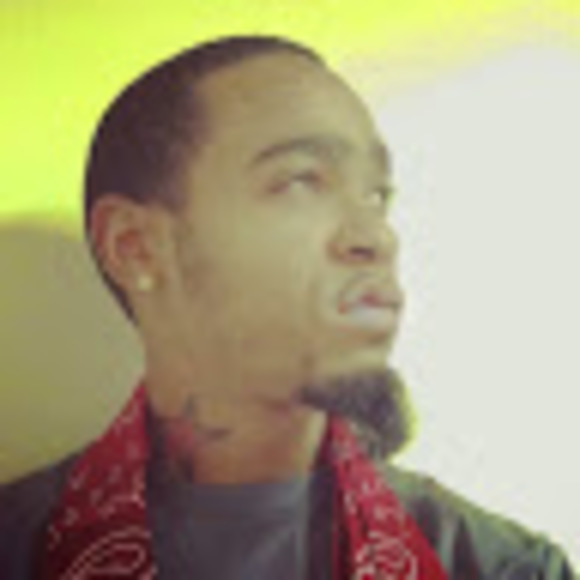 Profile Picture of Robert Branch (@lil5rob89) on Poshmark