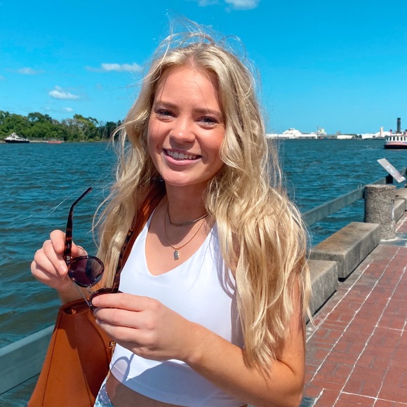 Tori Teegarden - Poshmark Profile Picture of Tori Teegarden (@toriteegarden) on Poshmark